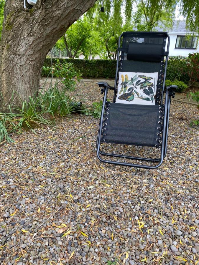 En-Suite Double Room. Dublin Airport, Fairyhouse, Tayto Park, Ashbourne Close By. Exterior photo